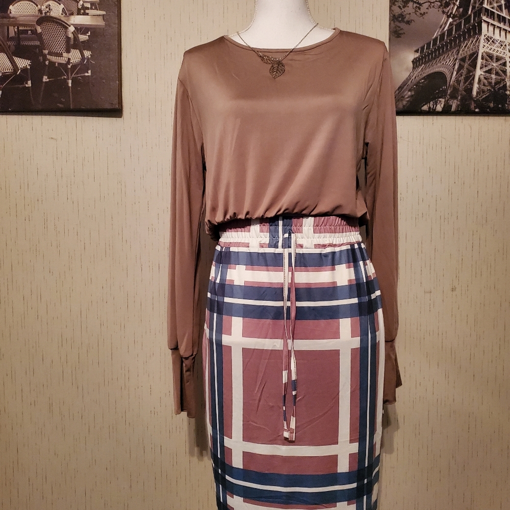 Mocha and Plaid Crop Top Skirt Set - Picture 6 of 6